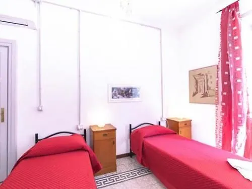 B&B 95 Spezie Roma 2*,